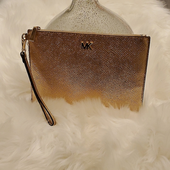 MICHAEL Michael Kors Handbags - Michael Kors Pale Gold Zip Pouch